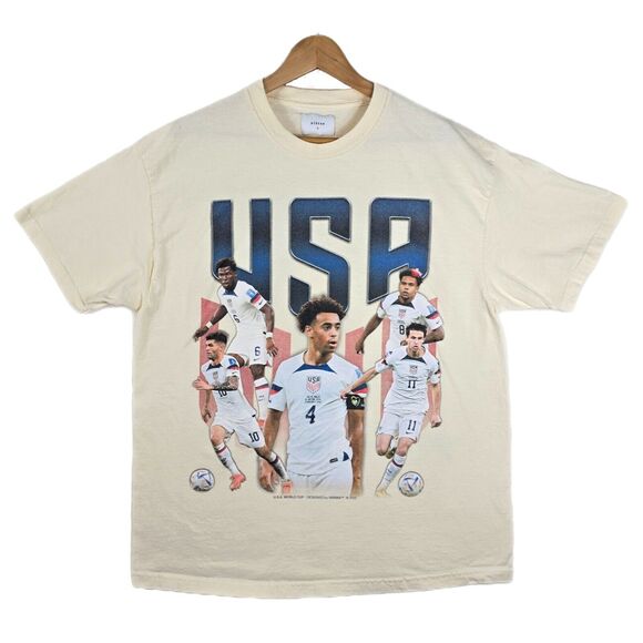 Vibras USA Soccer 2022 World Cup Qatar USMNT T-Shirt Size XL Streetwear Futbol - Picture 1 of 8